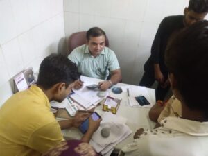 ये पीएमएस संघ के डॉक्टर हैं